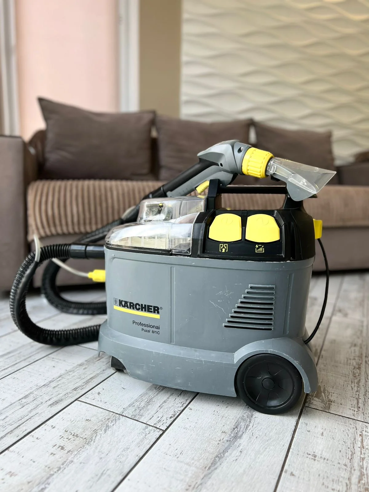 Моющий пылесос karcher в аренду - миниатюра 3