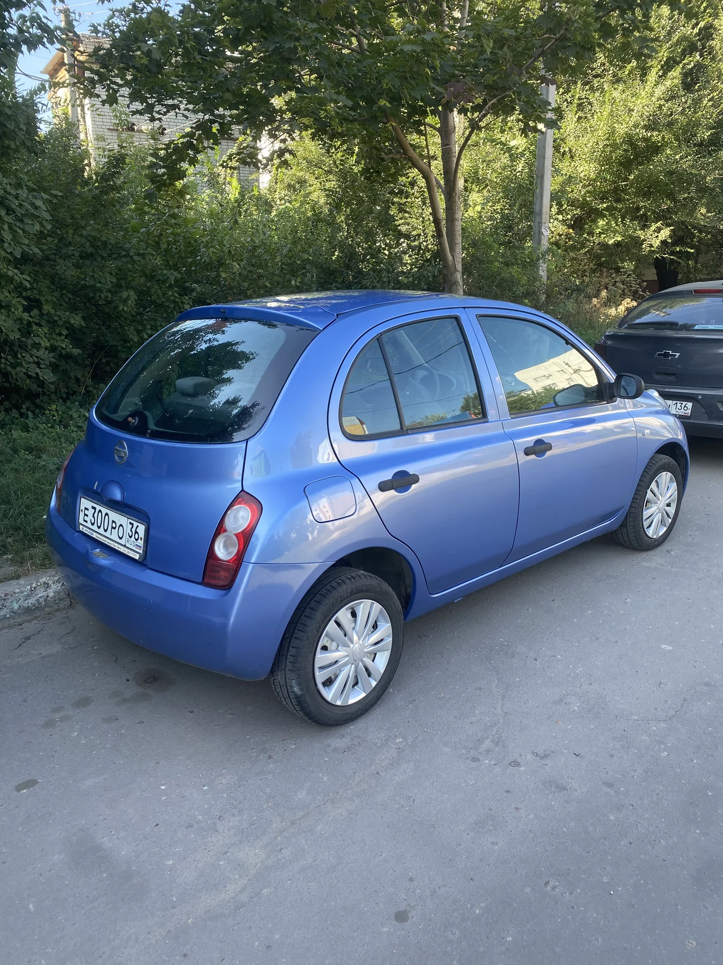 nissan micra - миниатюра 3