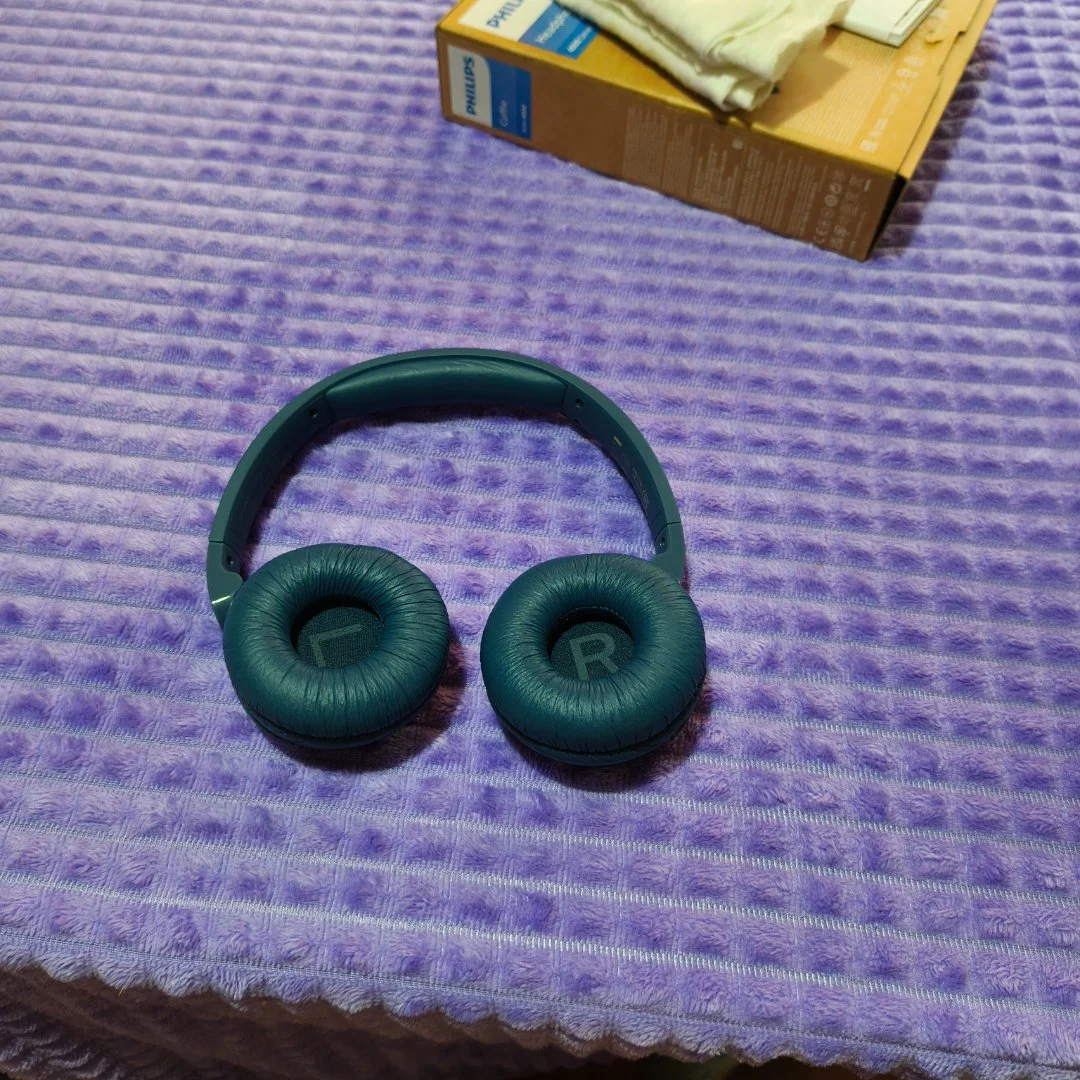 Большие безпроводные наушники Philips - миниатюра 2