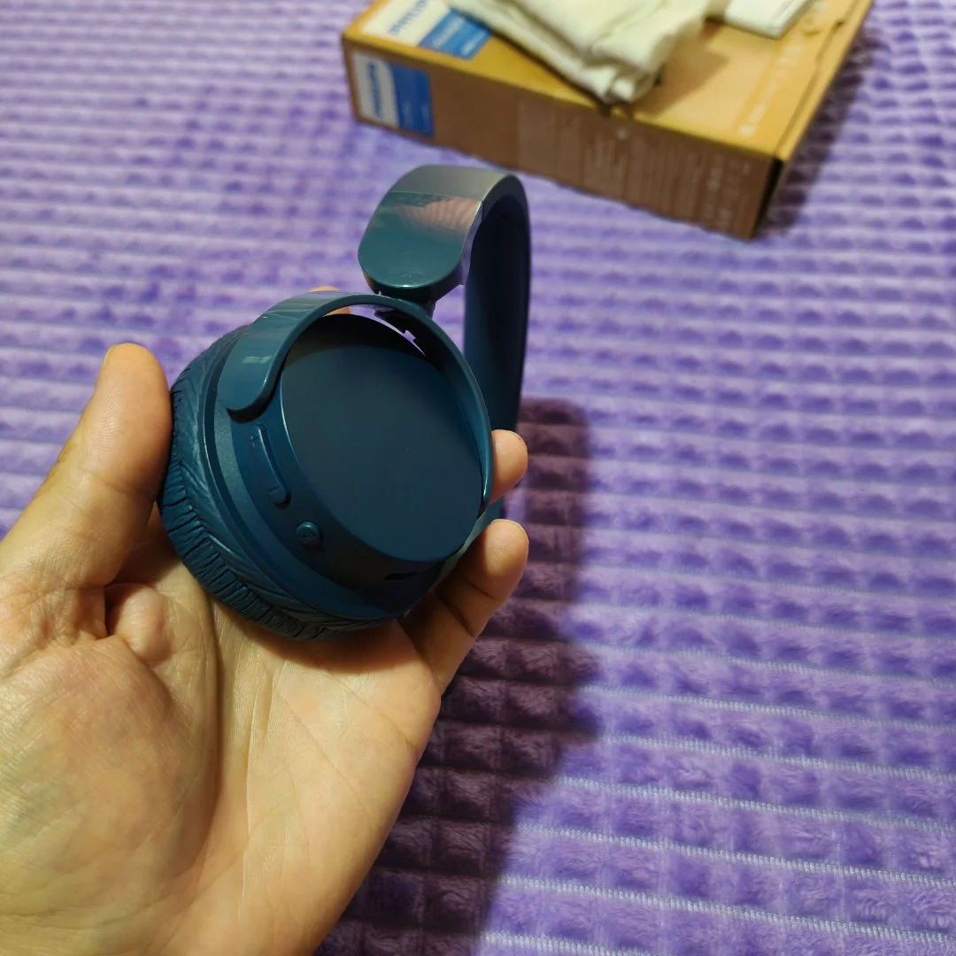 Большие безпроводные наушники Philips - миниатюра 3