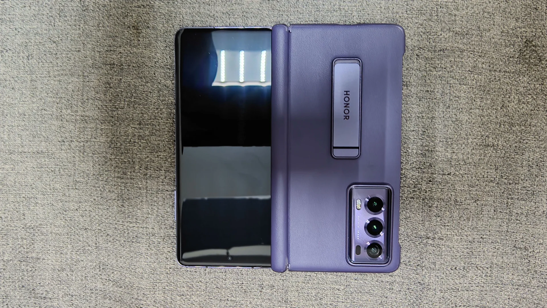 honor magic v2 - миниатюра 4