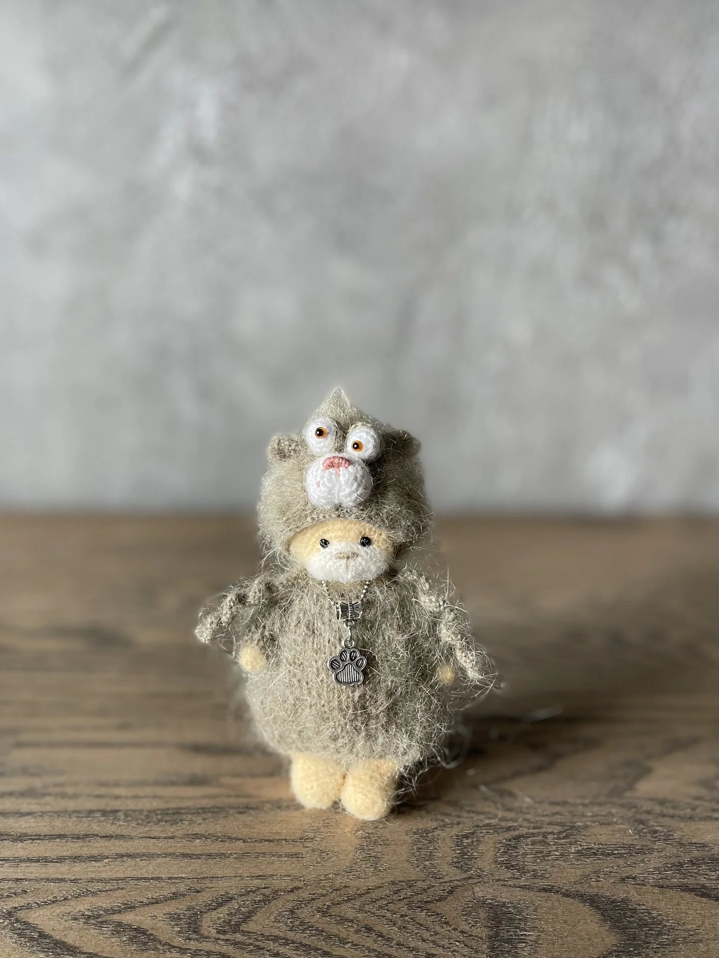 Вязаный Мишка тедди в костюме котенка - миниатюра 3