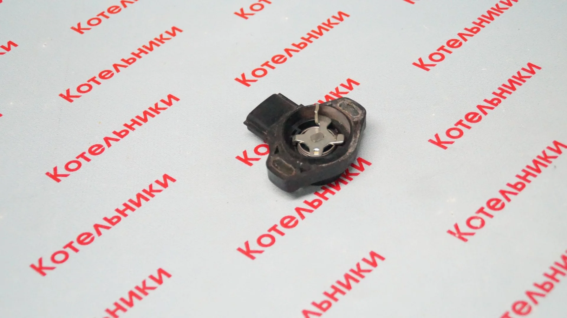 Nissan 22620-31U01 Датчик положения дросселя - миниатюра 3