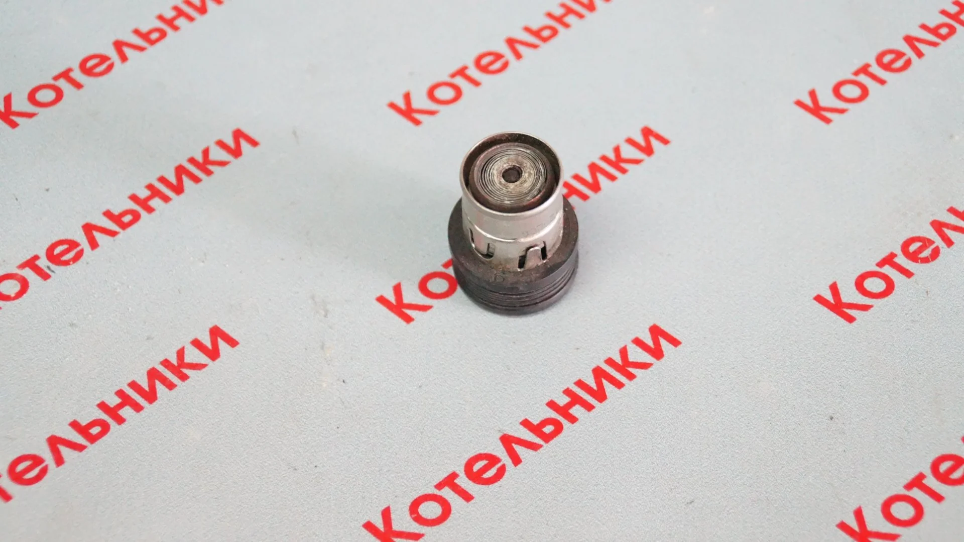 Nissan 25335-AV60A Прикуриватель - миниатюра 3