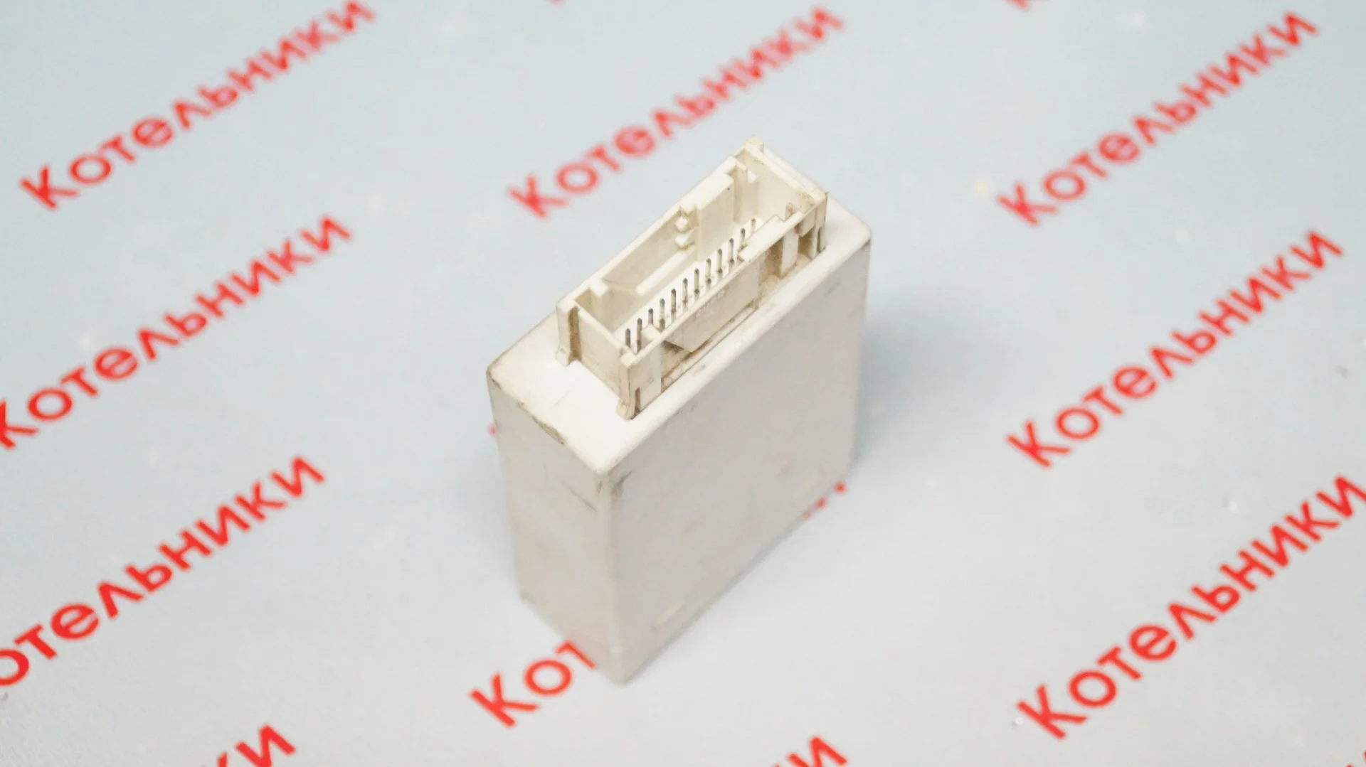 BMW 37146764533 Блок управления пневмоподвески - миниатюра 3
