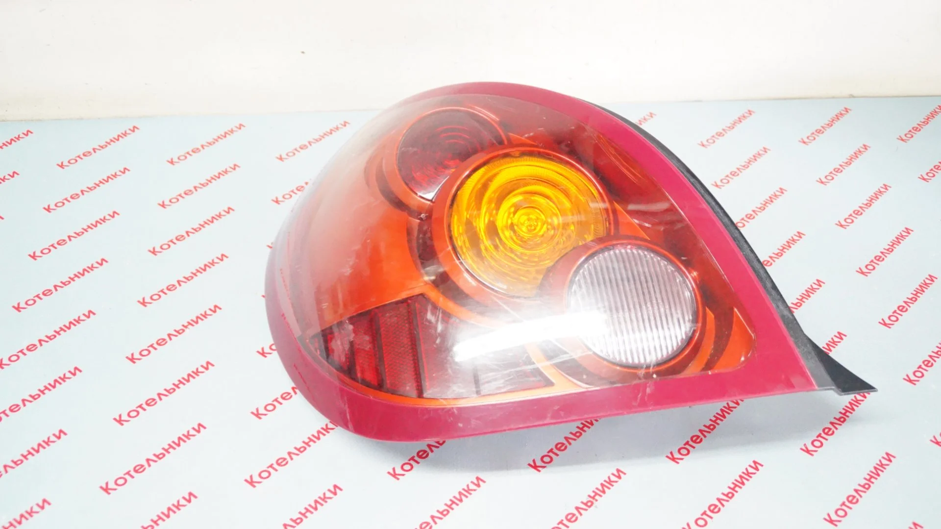 Nissan 26555-BN787 Фонарь задний левый - миниатюра 2
