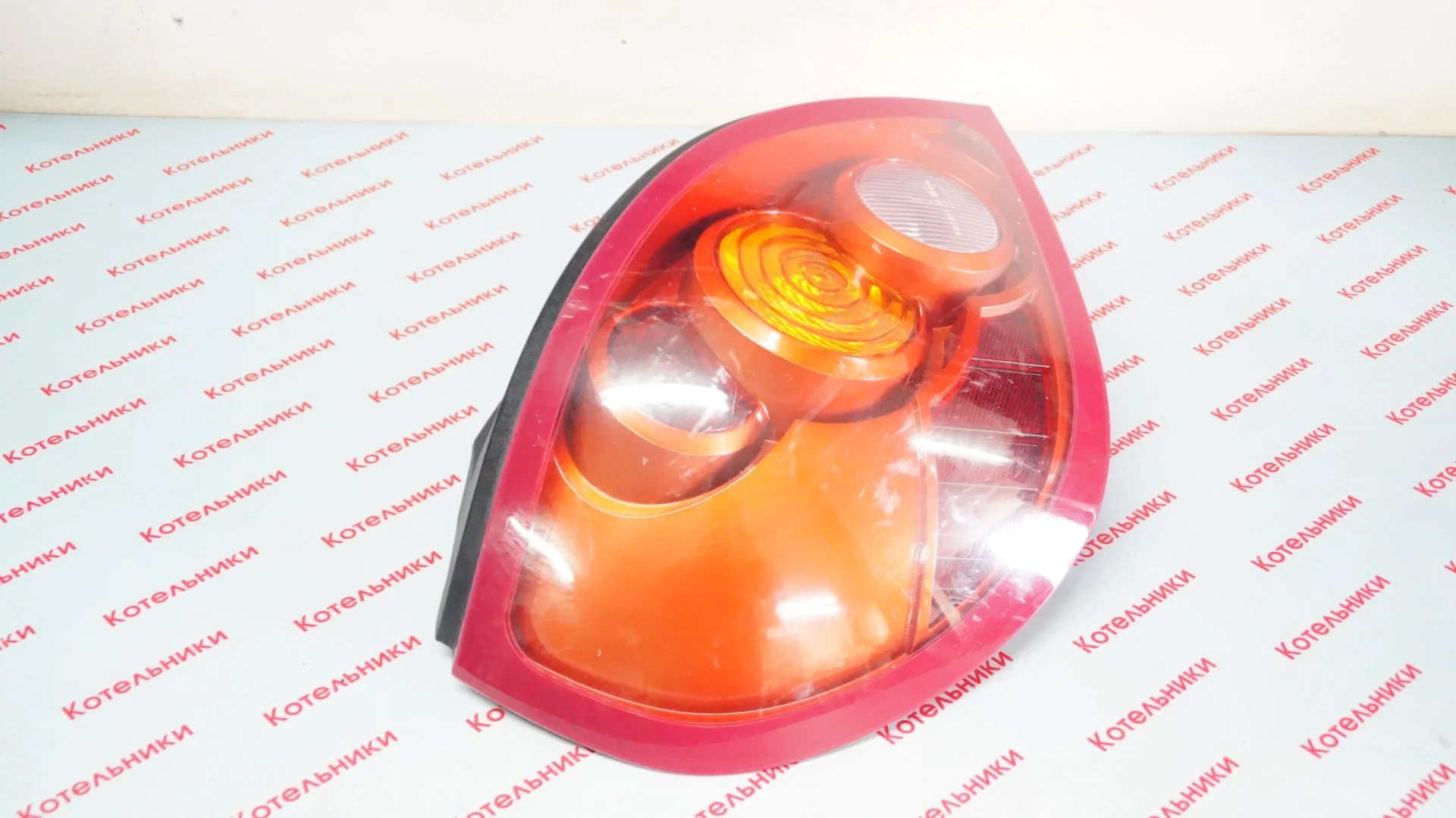 Nissan 26555-BN787 Фонарь задний левый - миниатюра 3