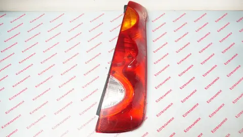 Nissan 26550-9U000 Фонарь задний правый