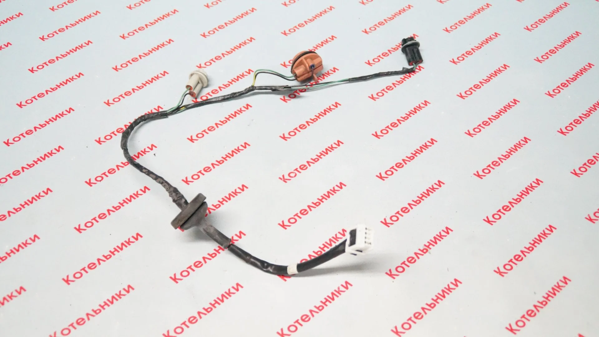 Nissan 26551-9U00A Проводка заднего фонаря - миниатюра 3