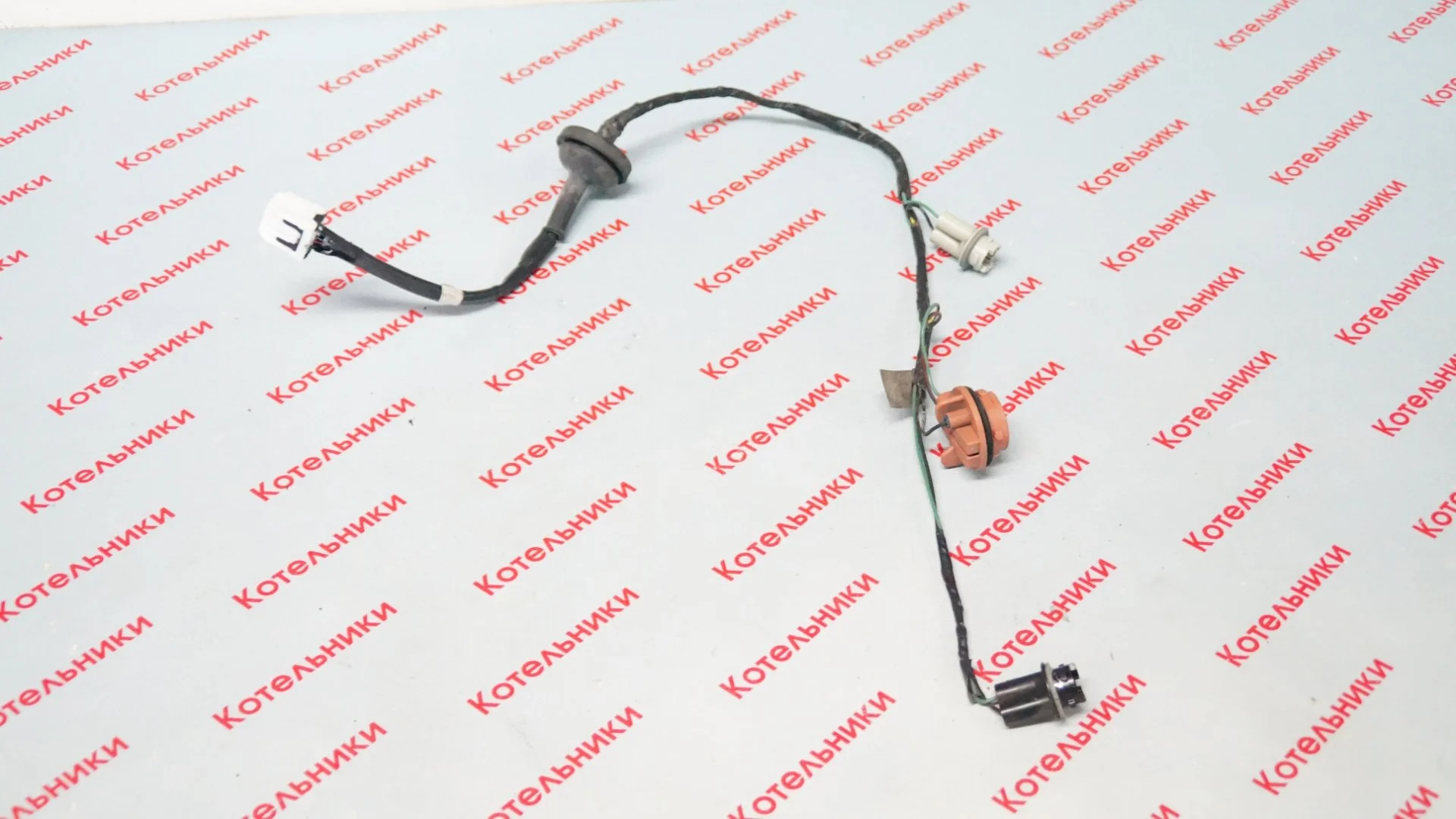 Nissan 26551-9U00A Проводка заднего фонаря - миниатюра 4