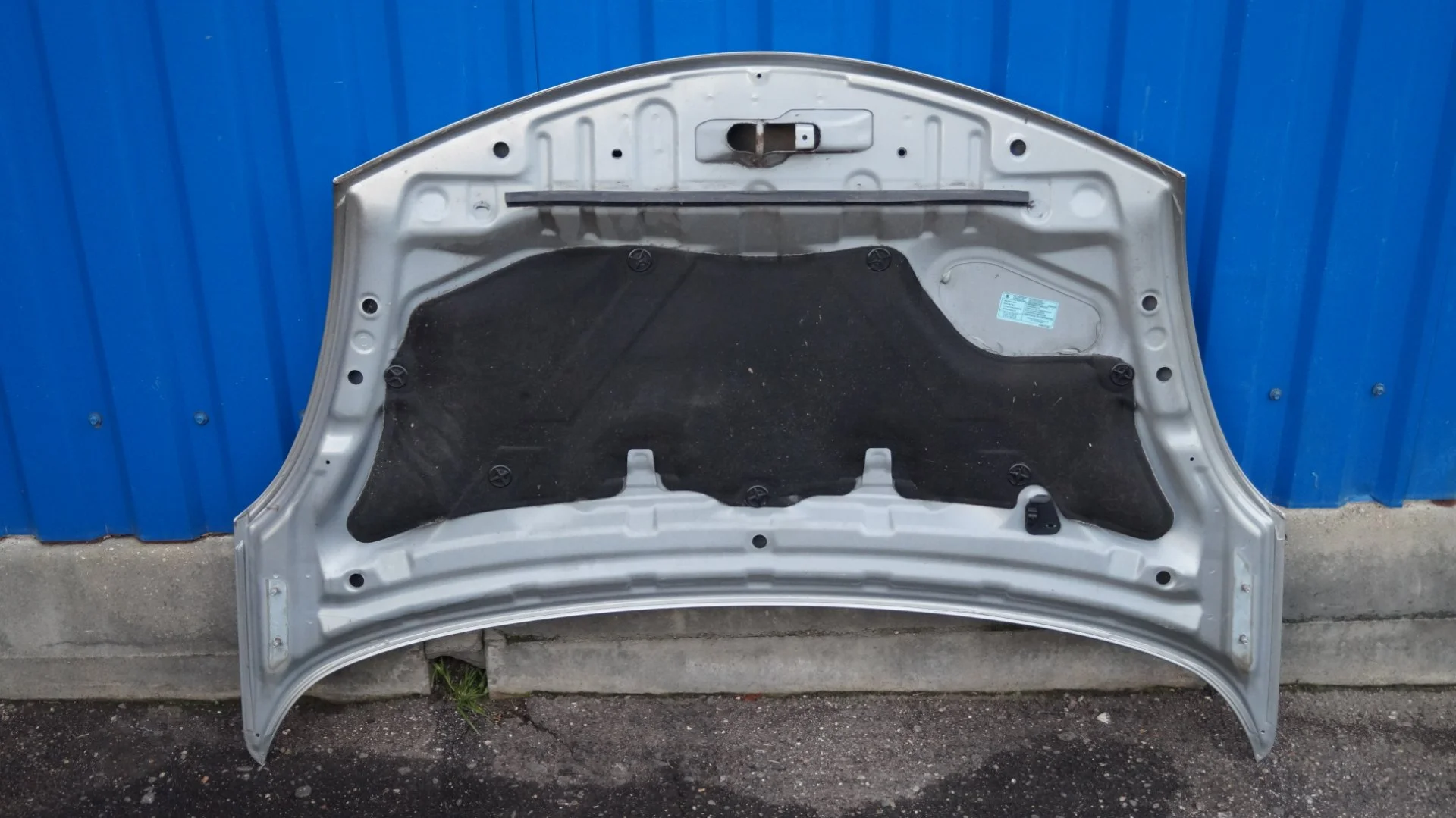 Nissan F5100-9U0M0 Капот - миниатюра 4