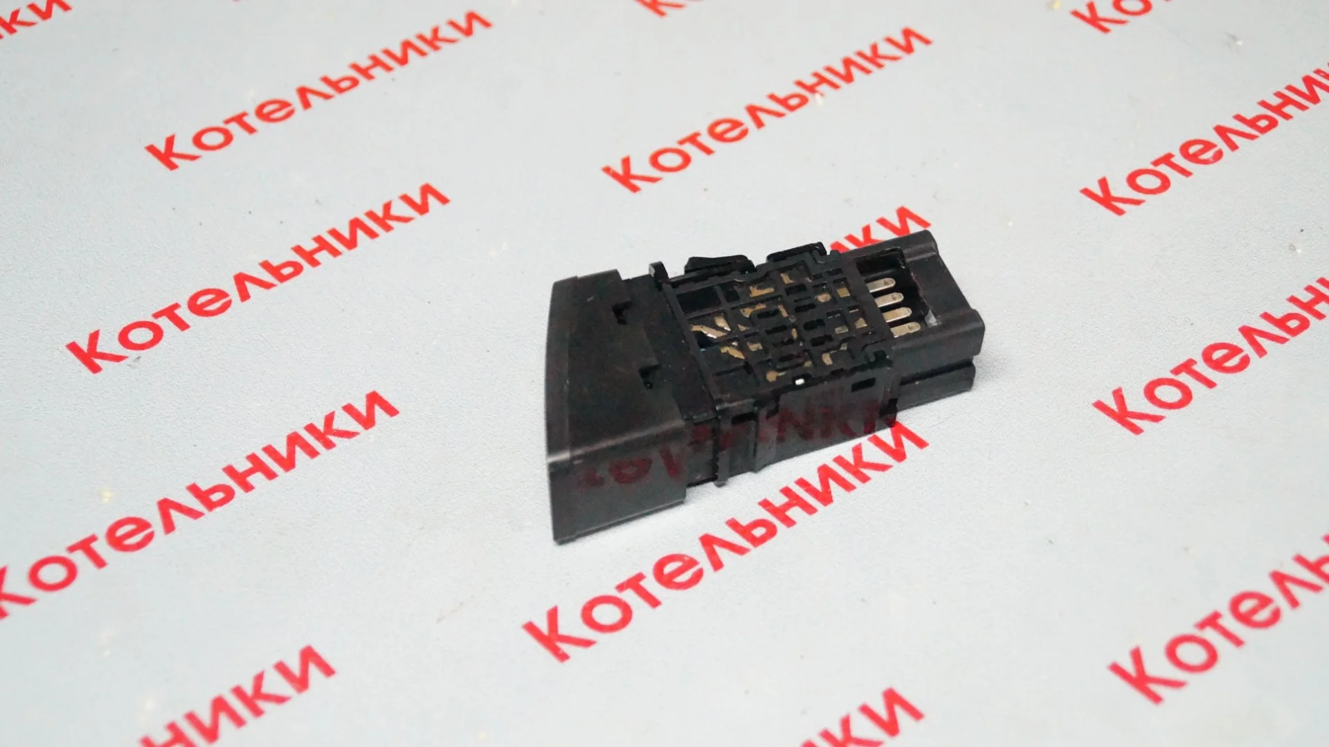 Nissan 25290-BN800 Кнопка аварийной сигнализации - миниатюра 2