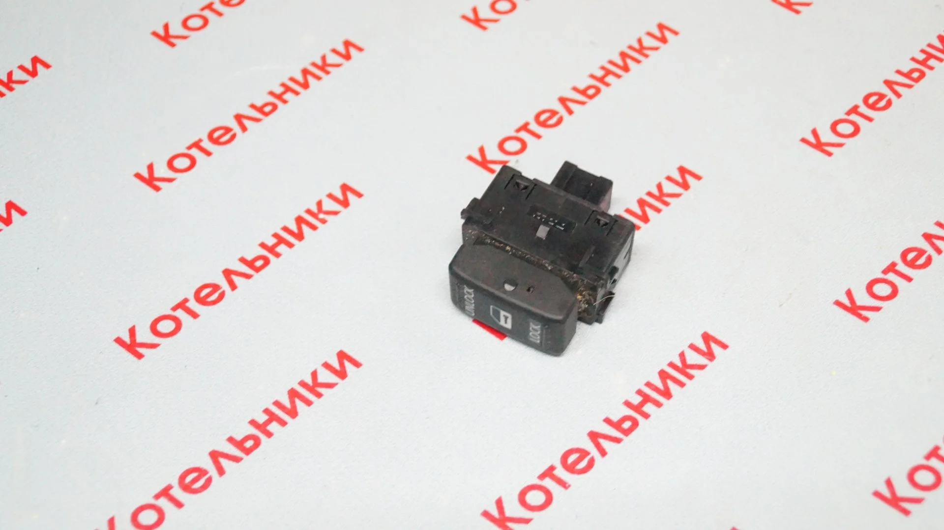 Nissan 25210-AX600 Кнопка блокировки дверей - миниатюра 2