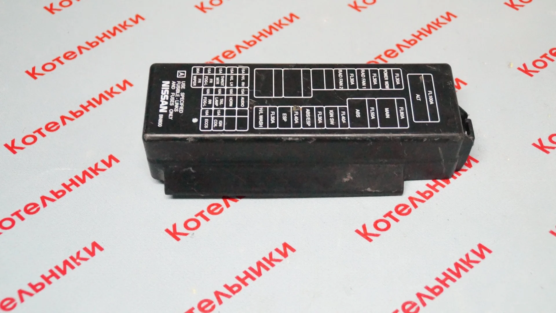 Nissan 24382-BN800 Крышка блока предохранителей - миниатюра 2