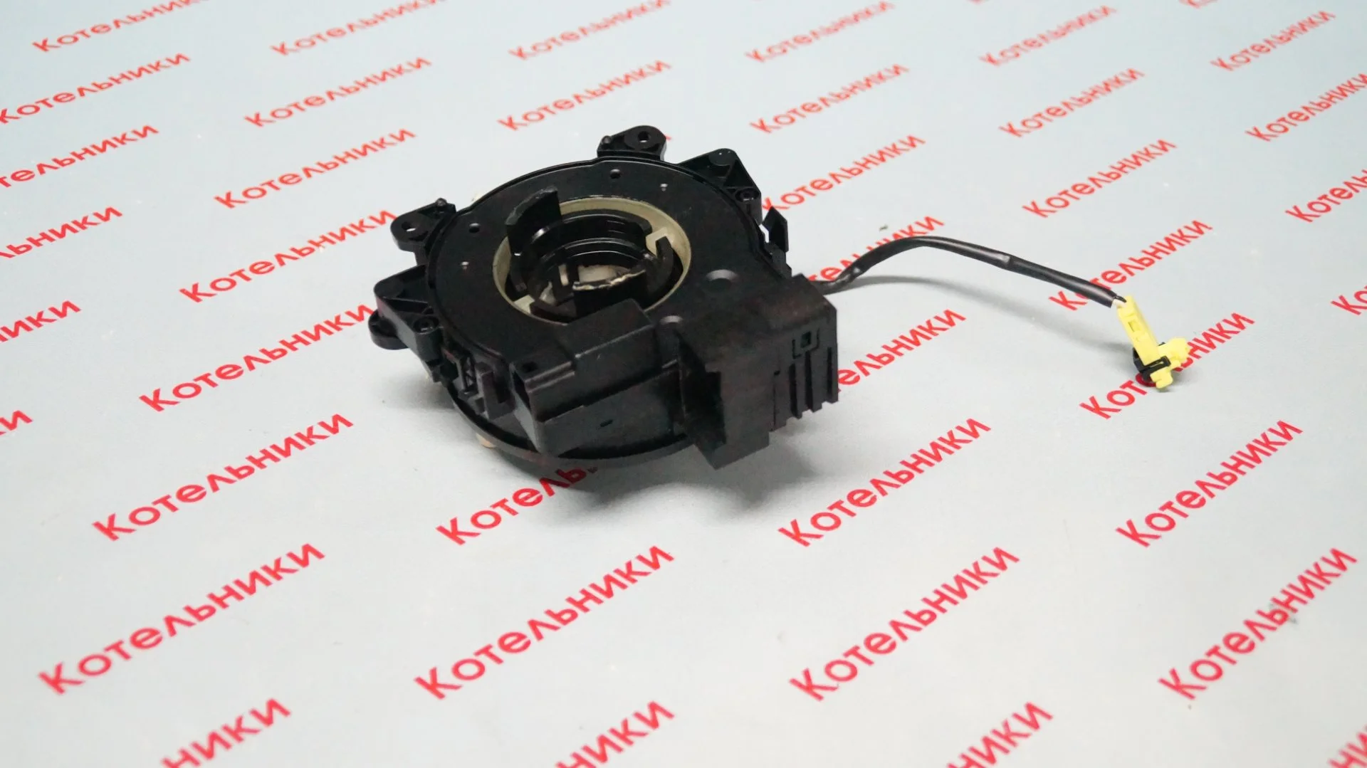 Nissan B5554-1KA9A Шлейф подрулевой - миниатюра 4