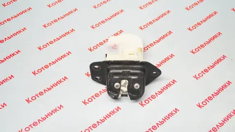 Nissan 90502-EN000 Замок багажника