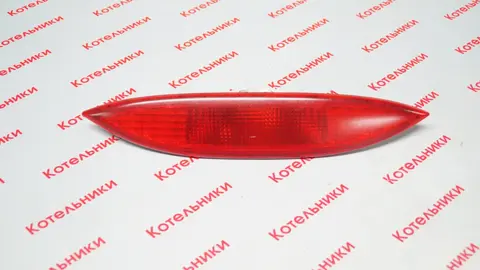 Nissan 26590-5U80A  Фонарь крышки багажника