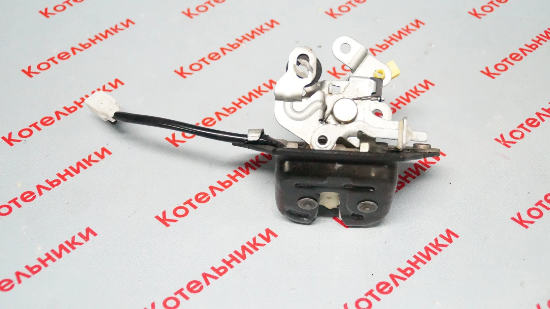 Nissan 90502-5M315 Замок крышки багажника - миниатюра 2