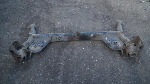 Nissan 55501-1KA0D Балка подвески задняя
