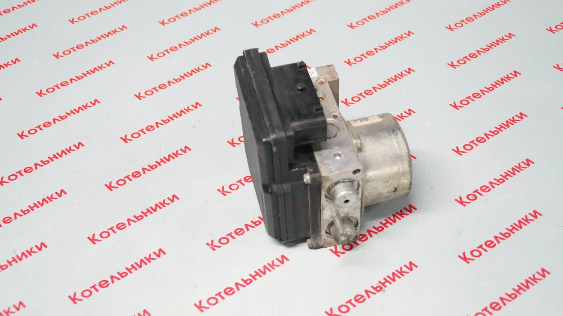 Nissan 47660-1KA0C Блок ABS - миниатюра 3