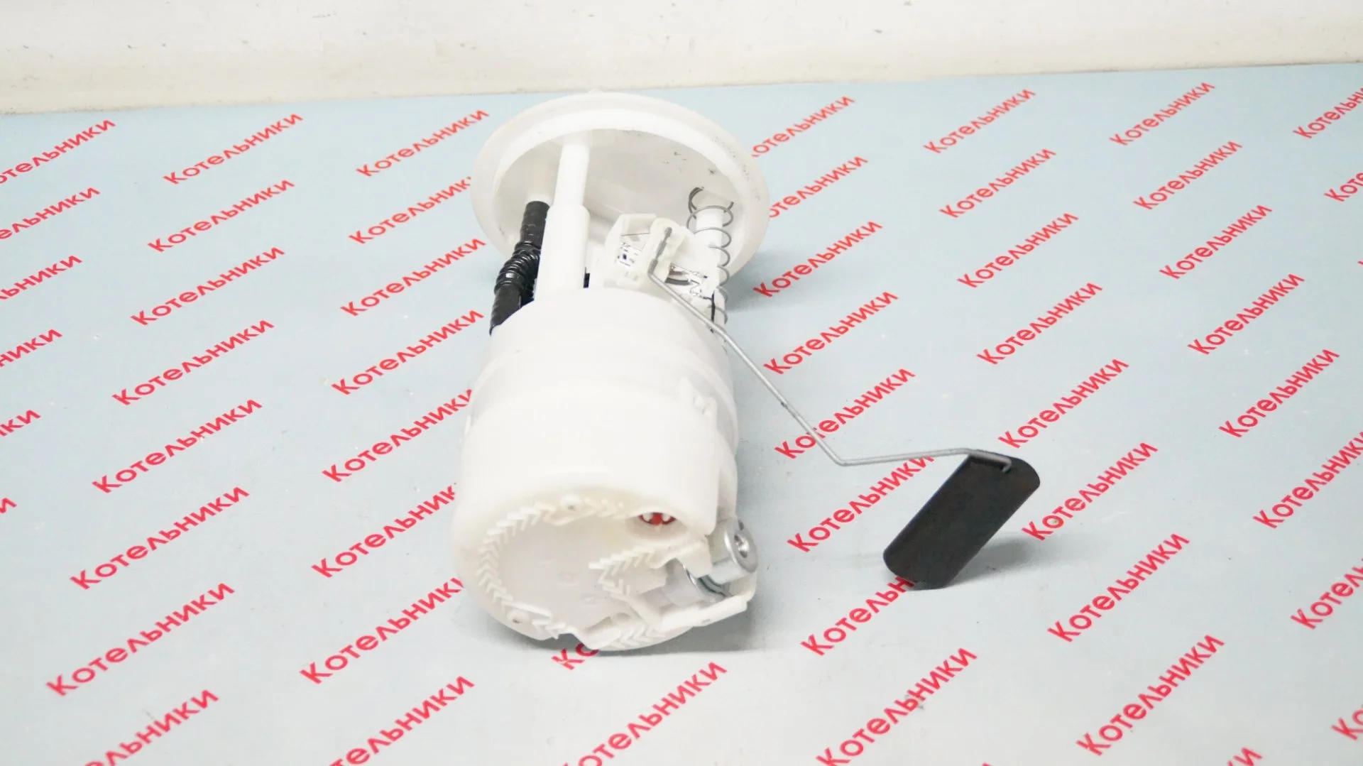 Nissan 17040-9U01B Насос топливный - миниатюра 4