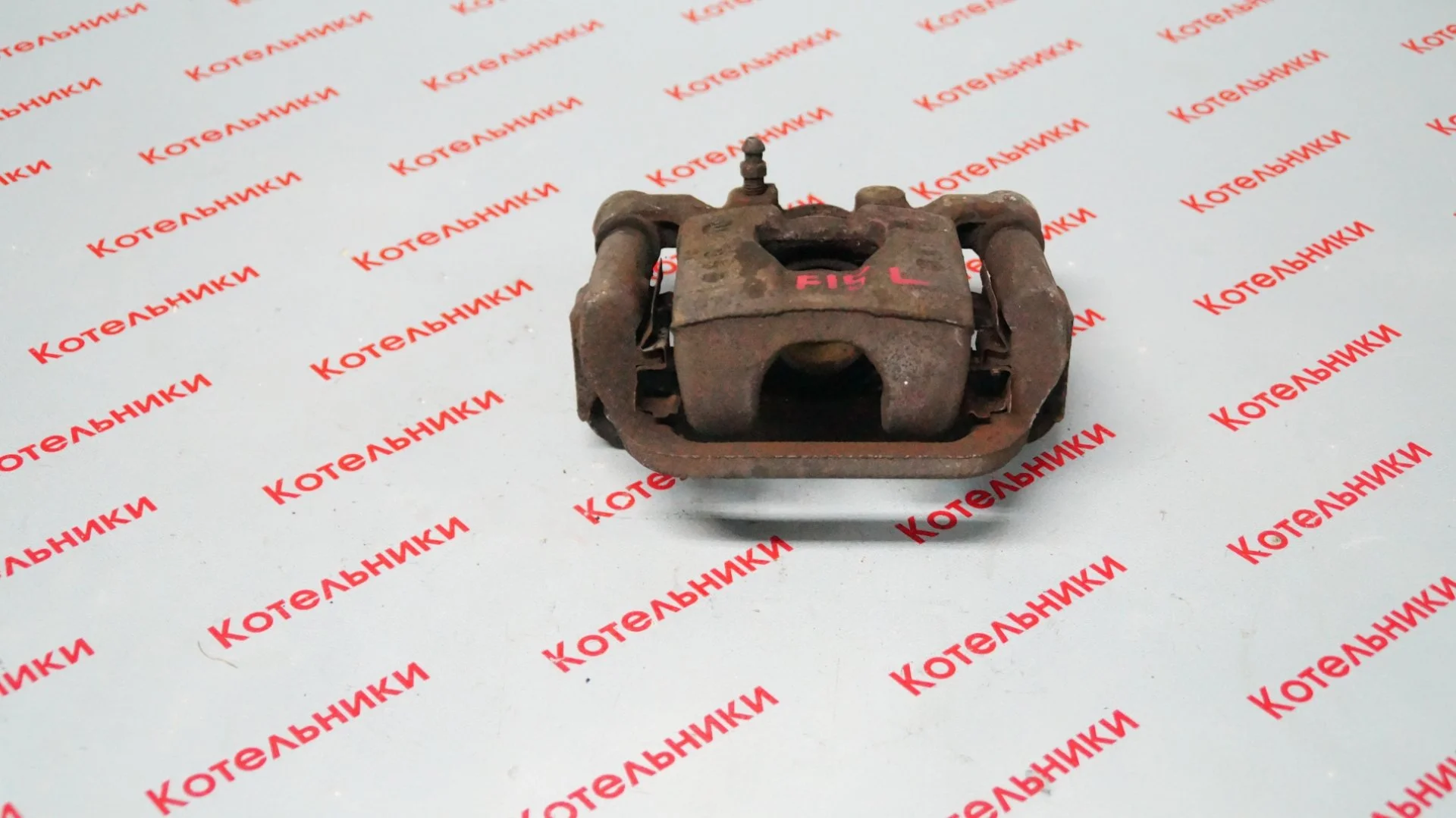 Nissan 44011-1KD0A Суппорт задний левый - миниатюра 2