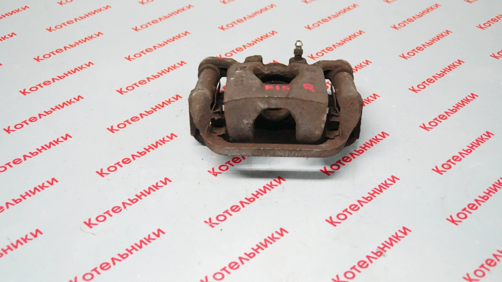 Nissan 44001-1KD0A Суппорт задний правый - миниатюра 2