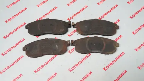 Nissan D1060-1KA1A  Колодки передние