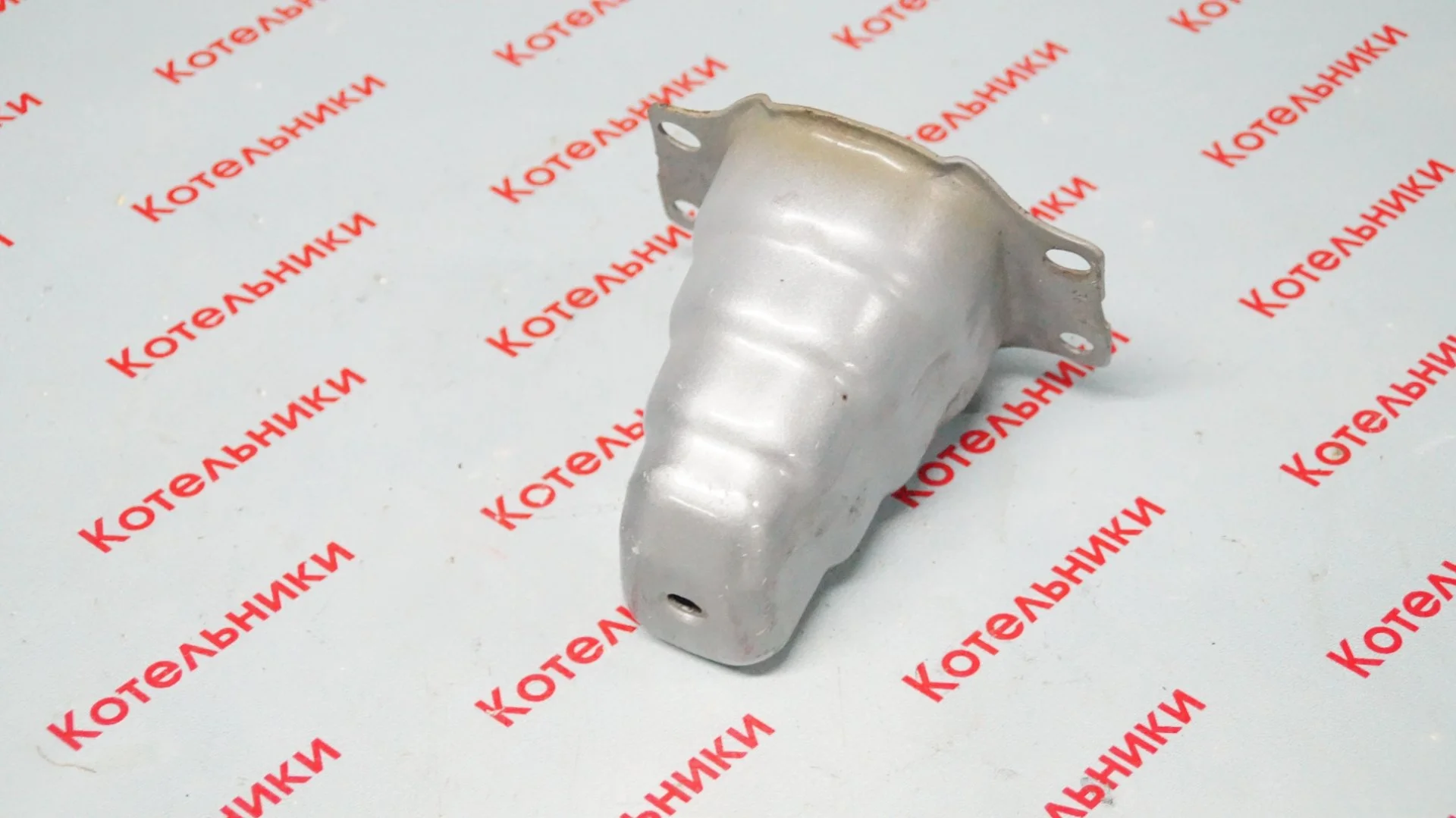 Nissan 85212-AX600 Кронштейн усилителя бампера - миниатюра 2