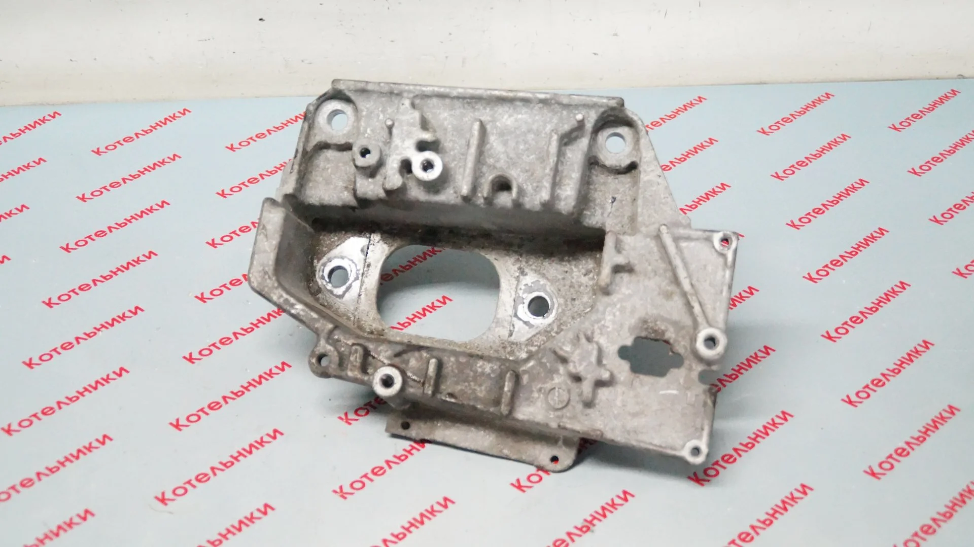 Nissan 11254-CH000 Кронштейн опоры МКПП - миниатюра 4