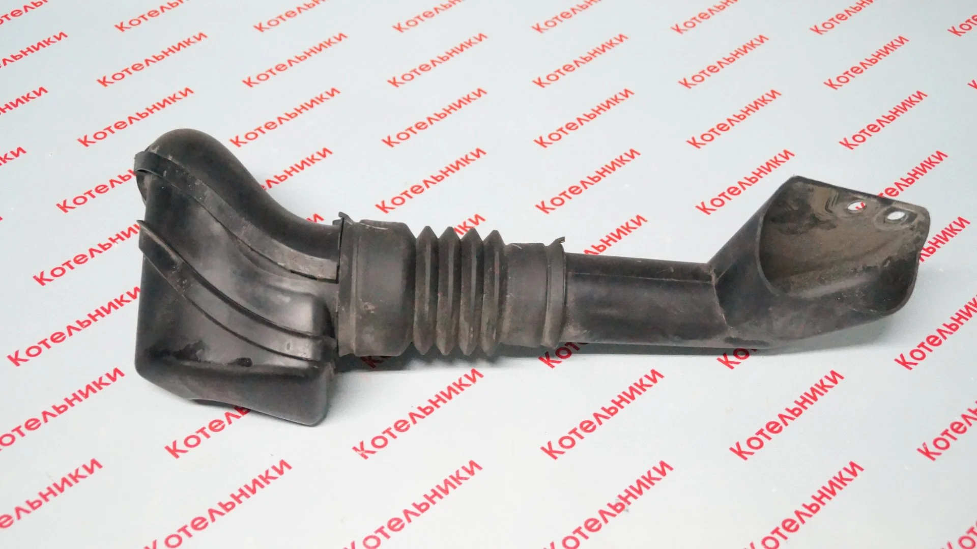 Nissan 16554-BC000 Воздуховод - изображение 1