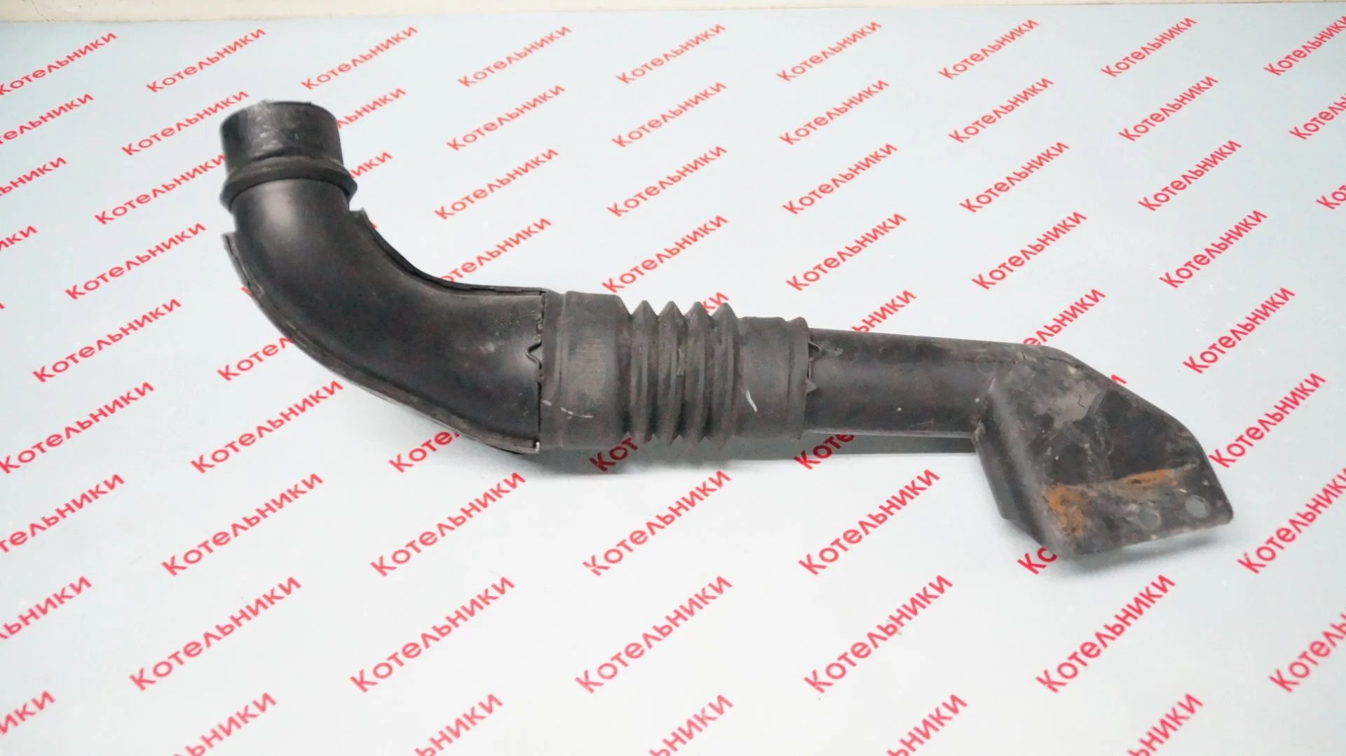 Nissan 16554-BC000 Воздуховод - миниатюра 2