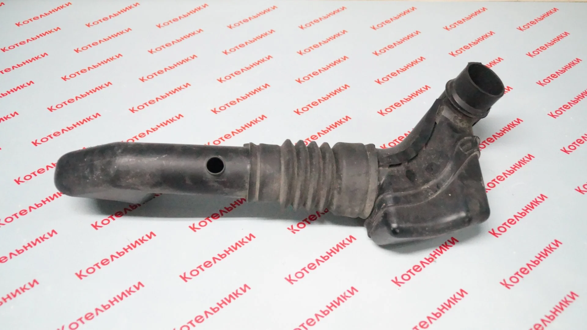 Nissan 16554-BC000 Воздуховод - миниатюра 4