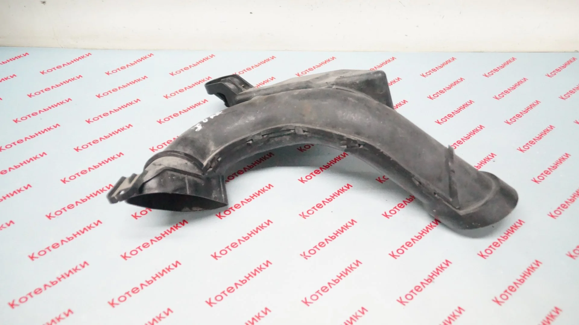 Nissan 16554-1KA0B Воздуховод - изображение 1