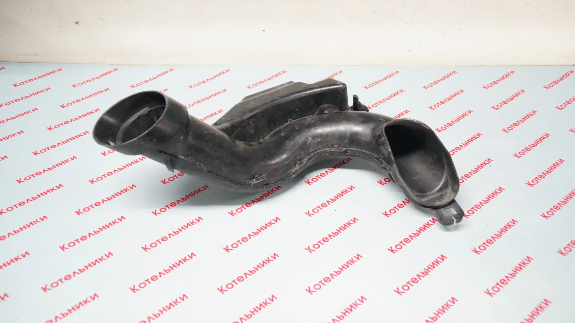 Nissan 16554-1KA0B Воздуховод - миниатюра 4