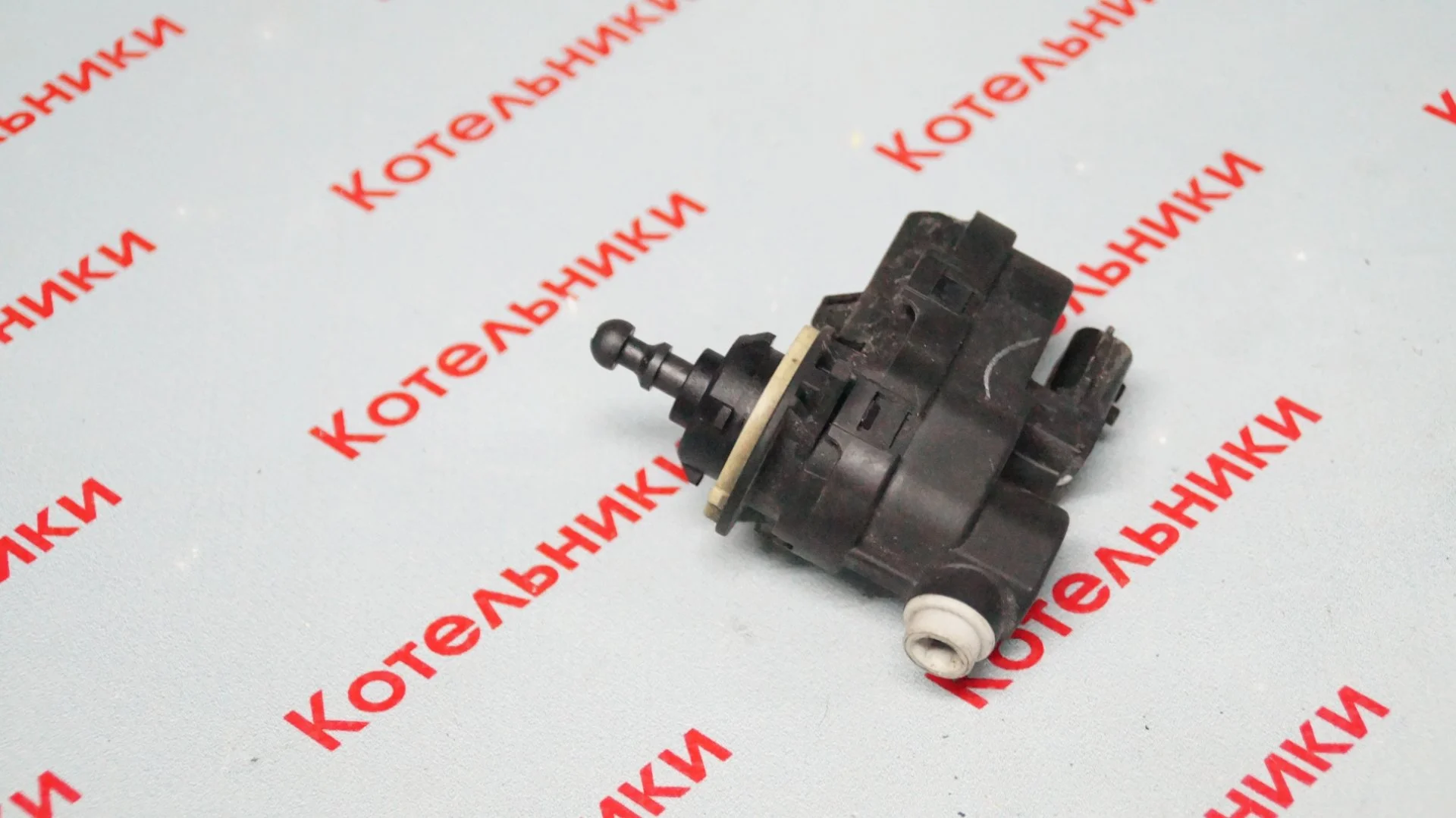 Nissan 26056-4EA0A Корректор фары - миниатюра 2