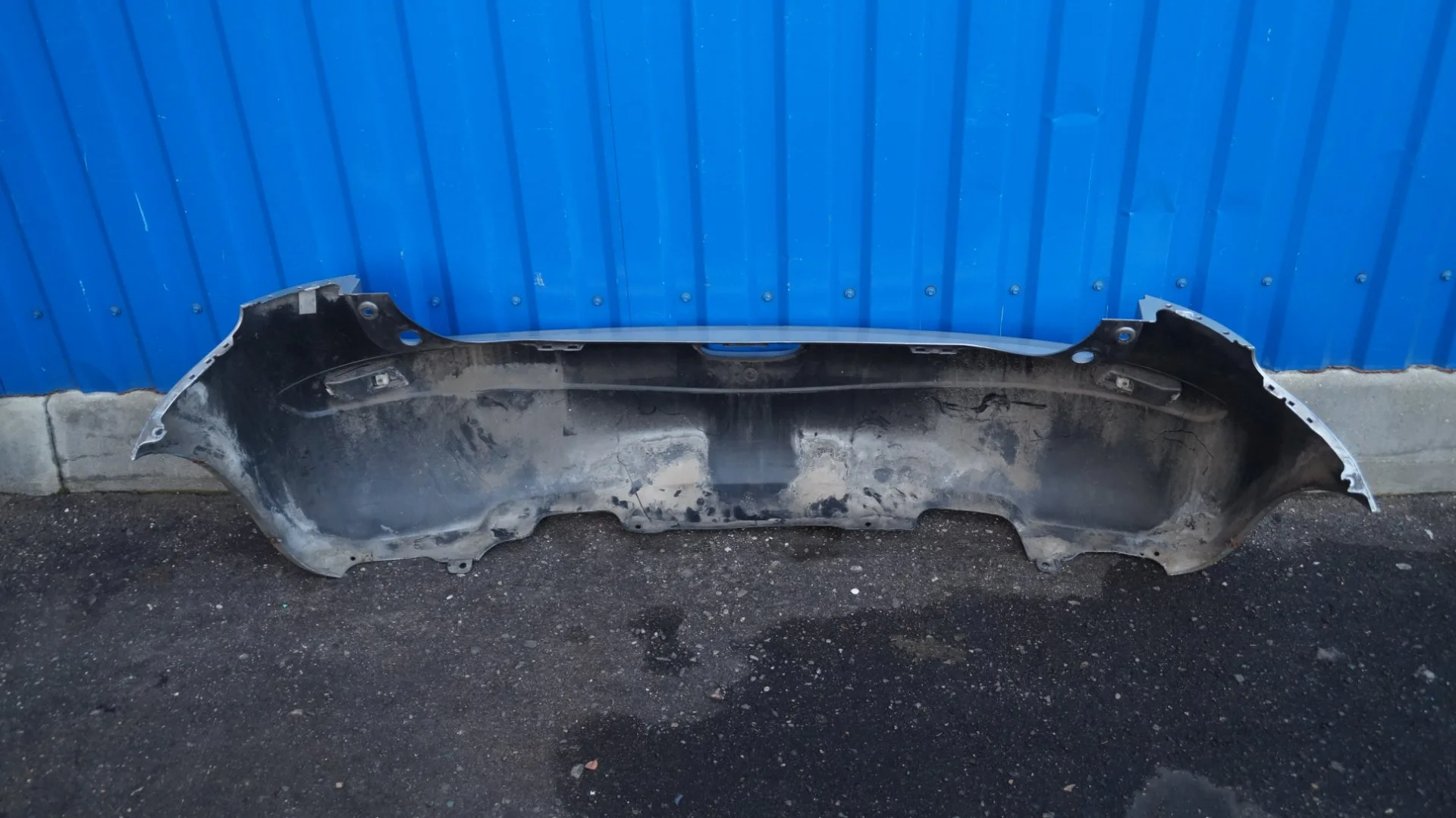 Nissan 85022-9U040 Бампер задний - миниатюра 5