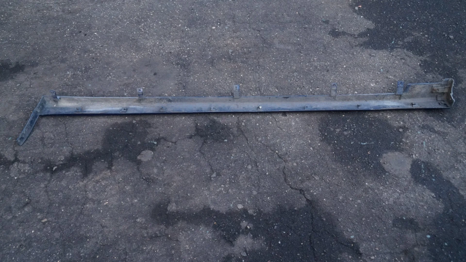 Nissan 76852-BM410 Накладка порога правая - миниатюра 4