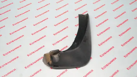Nissan 63854-9U000 Брызговик передний правый