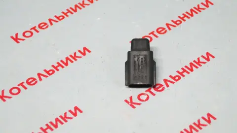 Nissan 27722-AX610 Датчик температуры за бортом