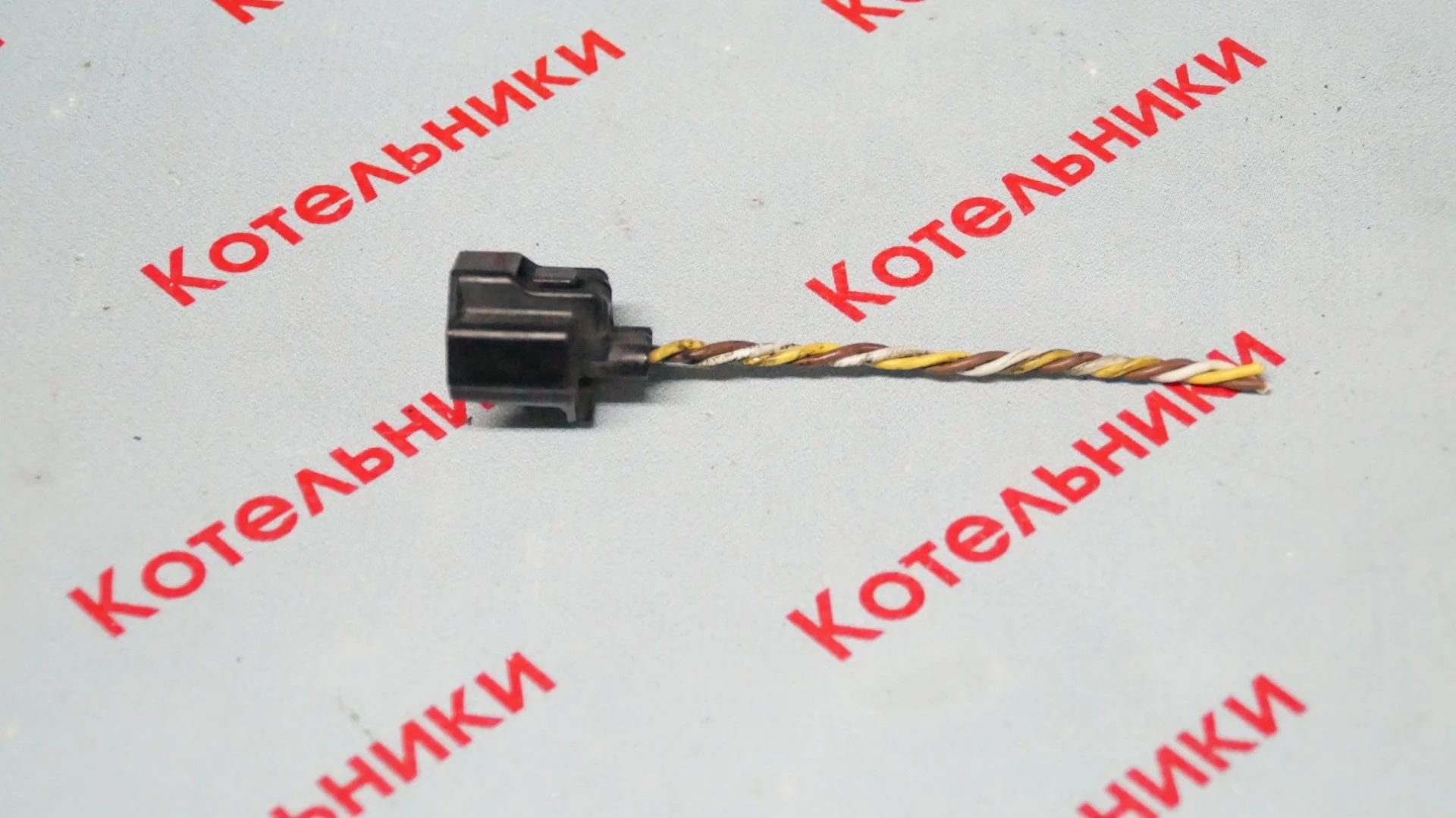 Nissan 92136-1FA0A Разьем датчика хладагента - миниатюра 2