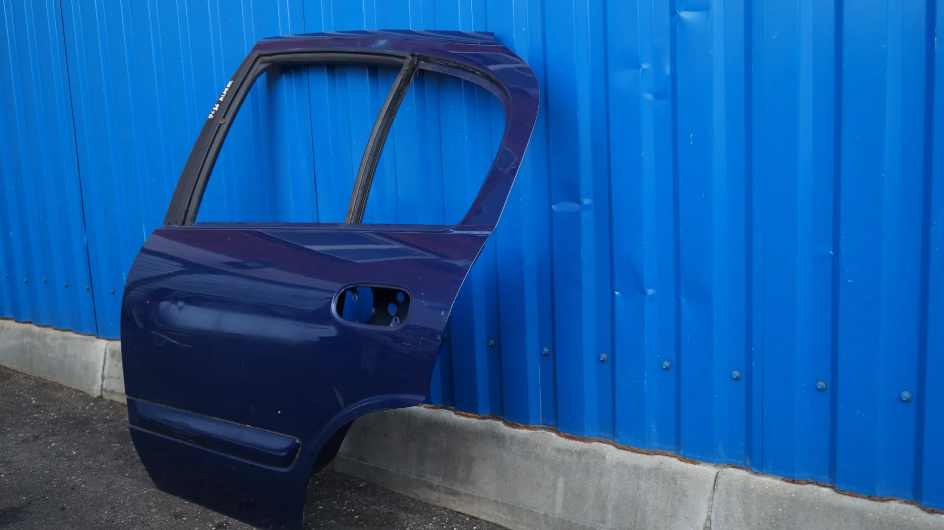 Nissan 82101-5M431 Дверь задняя левая - миниатюра 3