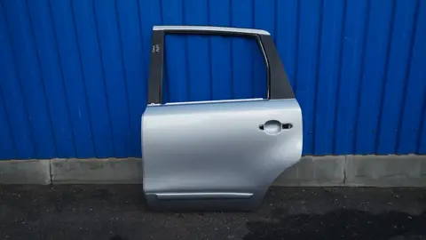 Nissan H2101-9U0M0 Дверь задняя левая