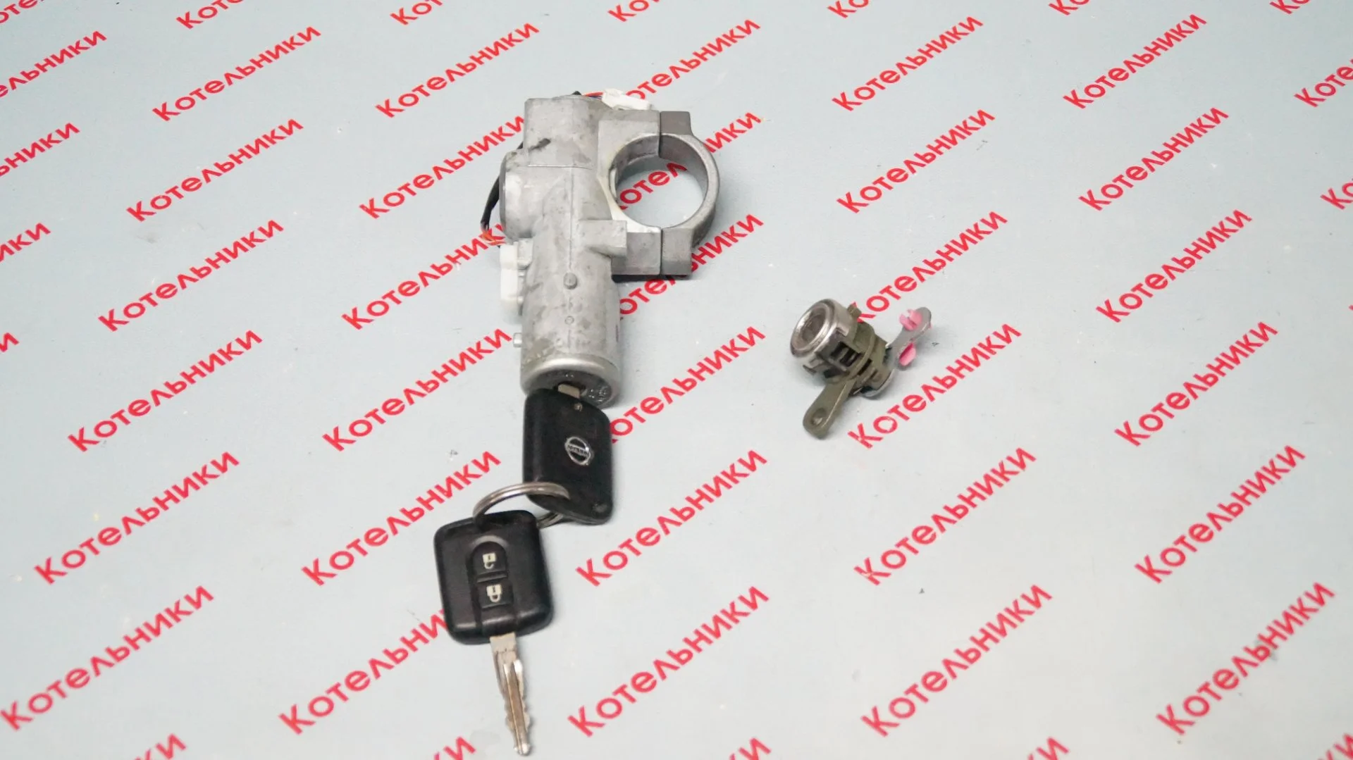 Nissan D8700-BM626 Замок зажигания - миниатюра 3