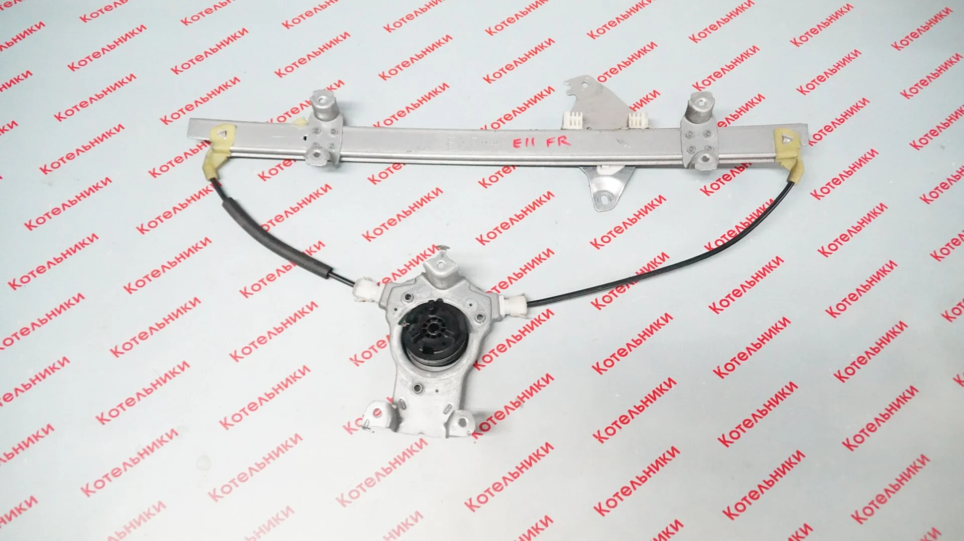 Nissan 80700-9U100 Стеклоподъёмник передний правый - изображение 1