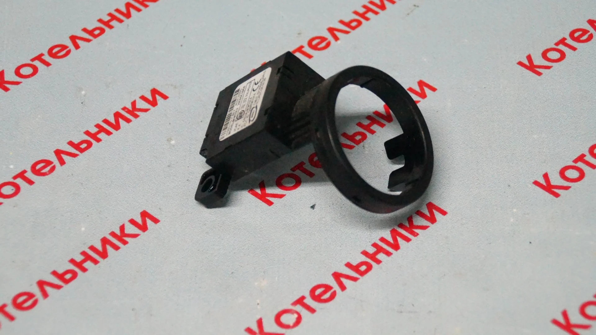 Nissan 28590-C9968 Антенна иммобилайзера - миниатюра 3