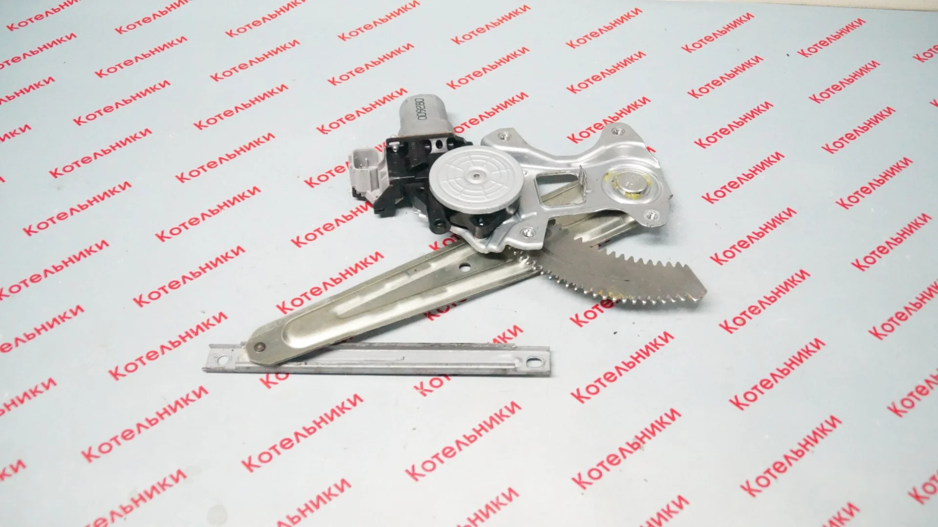 Nissan 82721-1U600 Стеклоподъёмник задний левый - миниатюра 4