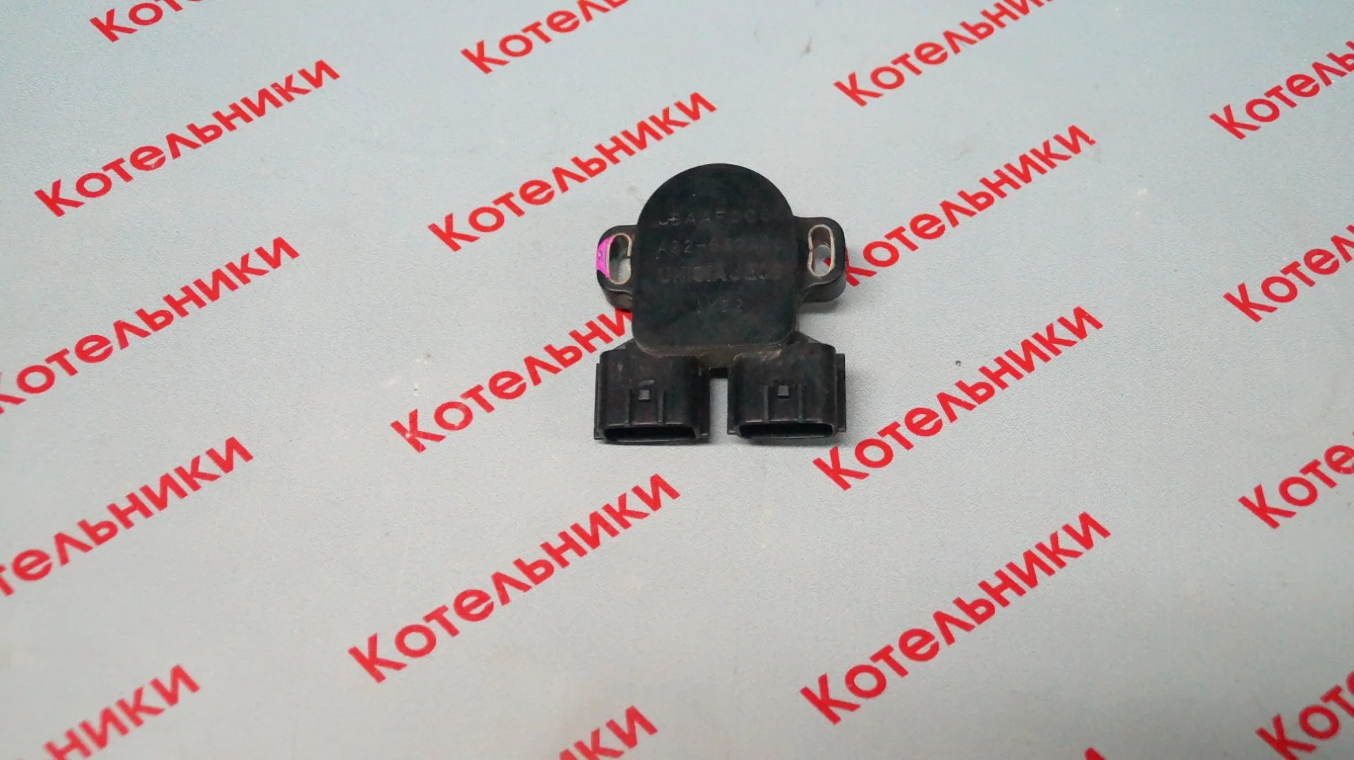Nissan 22620-2J200 Датчик положения дросселя - изображение 1