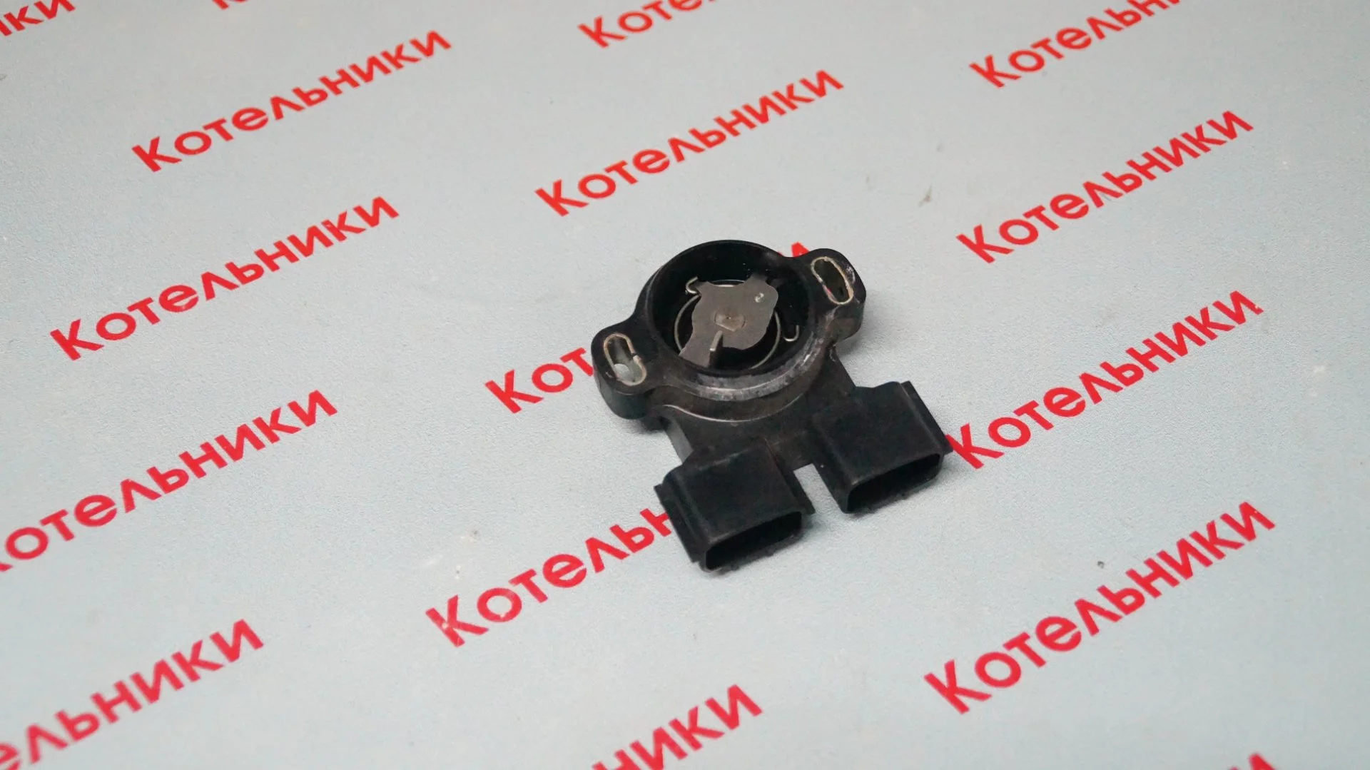 Nissan 22620-2J200 Датчик положения дросселя - миниатюра 3