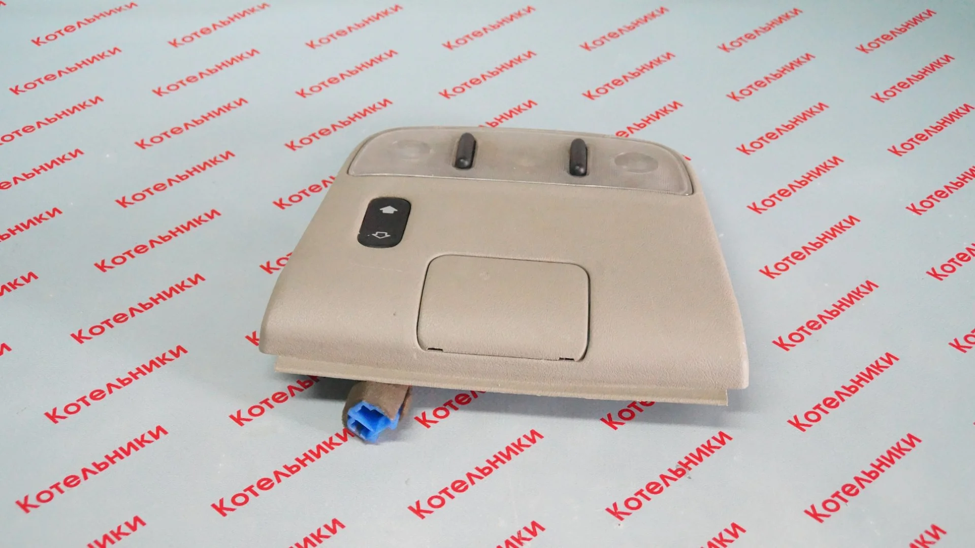 Nissan 26430-90J00 Плафон Подвсетки - миниатюра 2